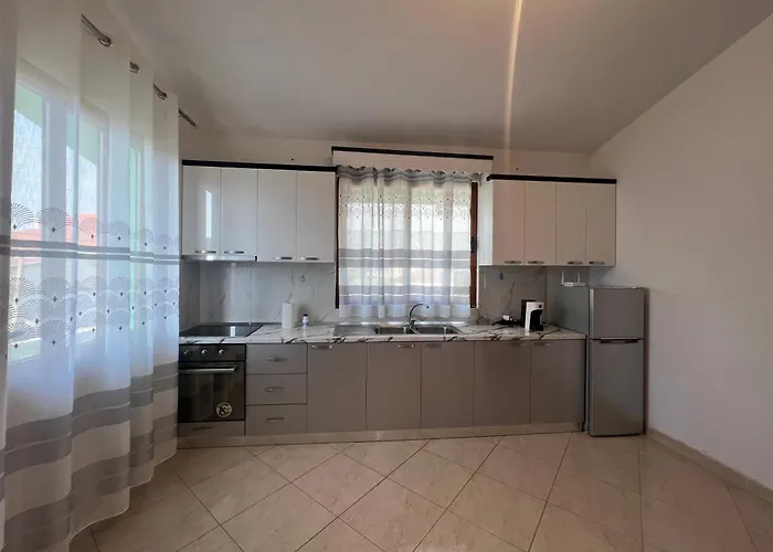 House Apartament Divjaka