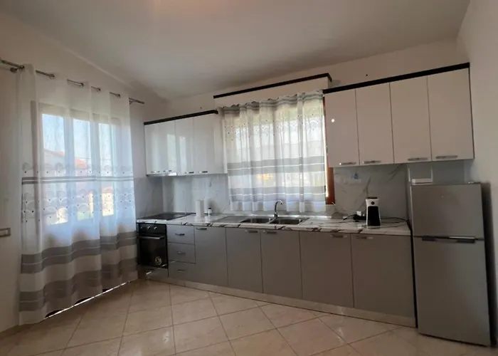 House Divjaka